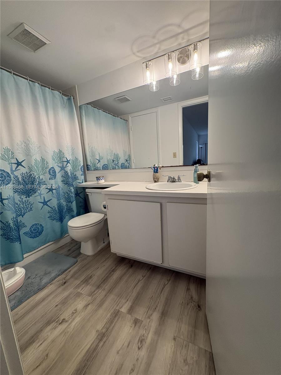 721 Sunny Pine Way C2 Property Photo 13