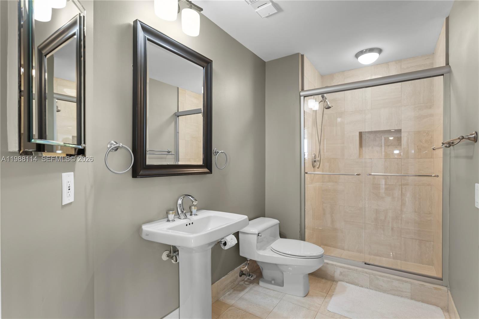 3802 Ne 207th Street 1001 Property Photo 26