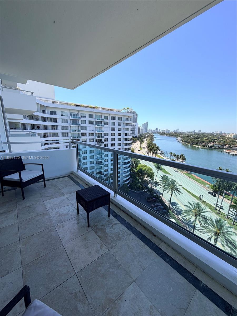 5161 Collins Avenue 1506 Property Photo 2