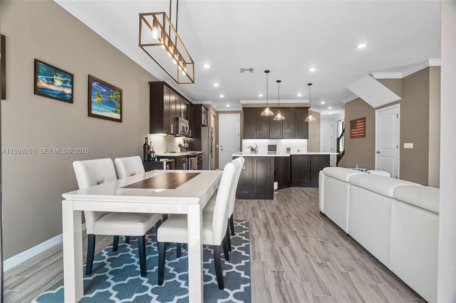 8240 Tailshot Court Property Photo 12