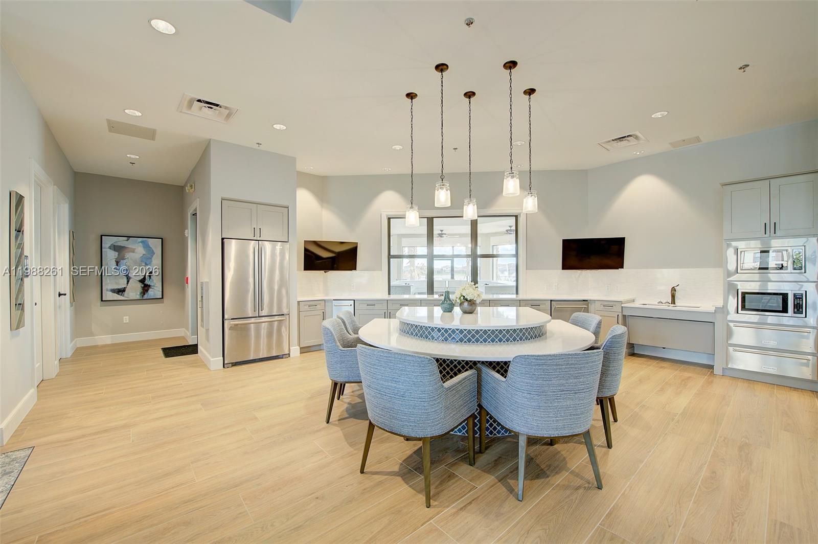 8240 Tailshot Court Property Photo 38