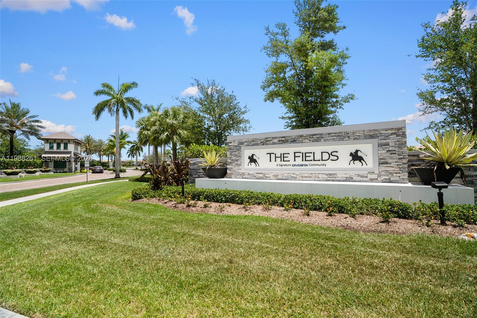 8240 Tailshot Court Property Photo 55