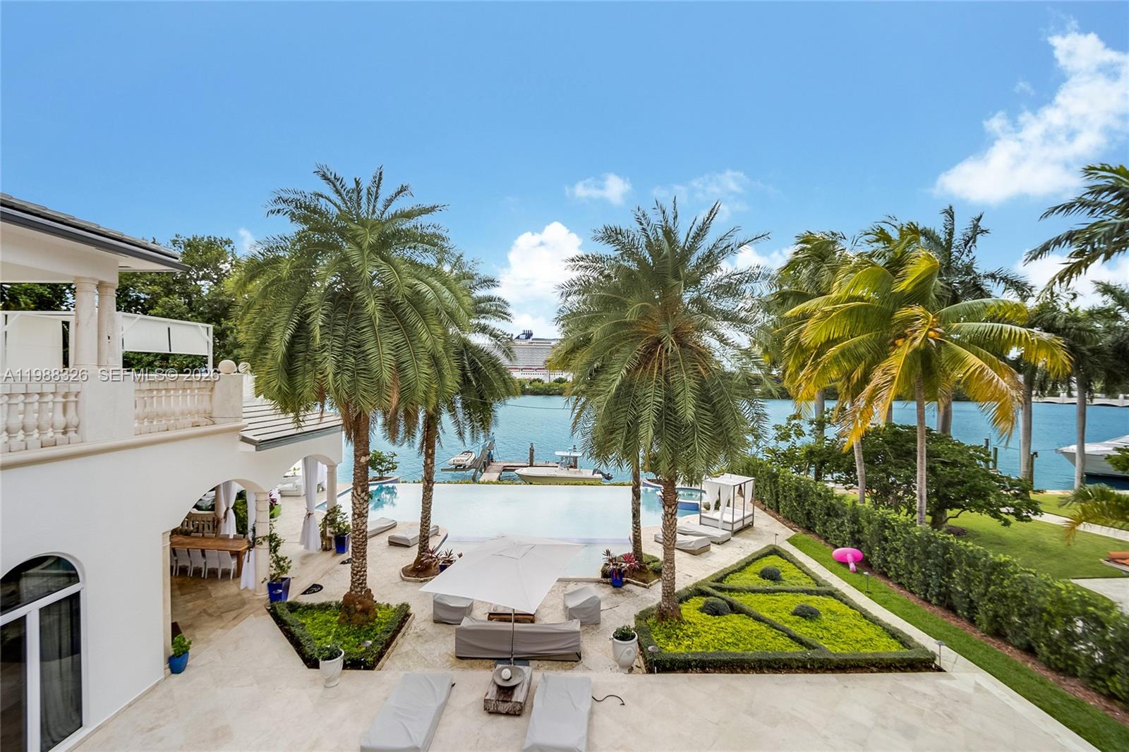 100 Palm Avenue Property Photo 14