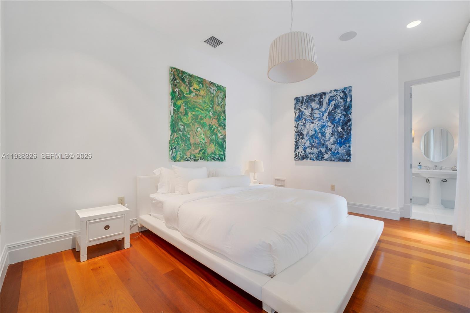 100 Palm Avenue Property Photo 27