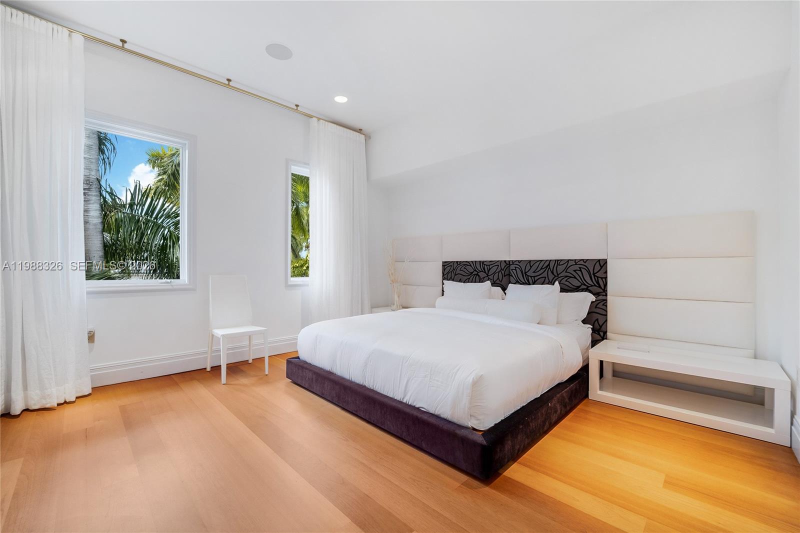 100 Palm Avenue Property Photo 33