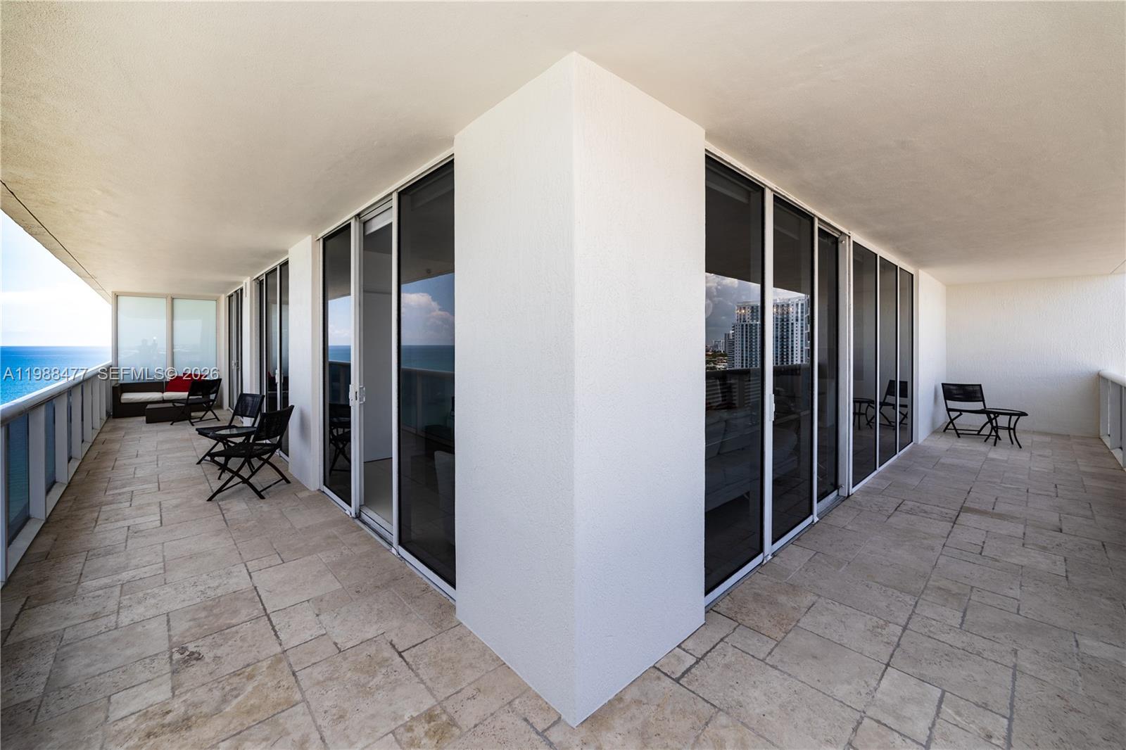 1830 S Ocean Drive 1808 Property Photo 3