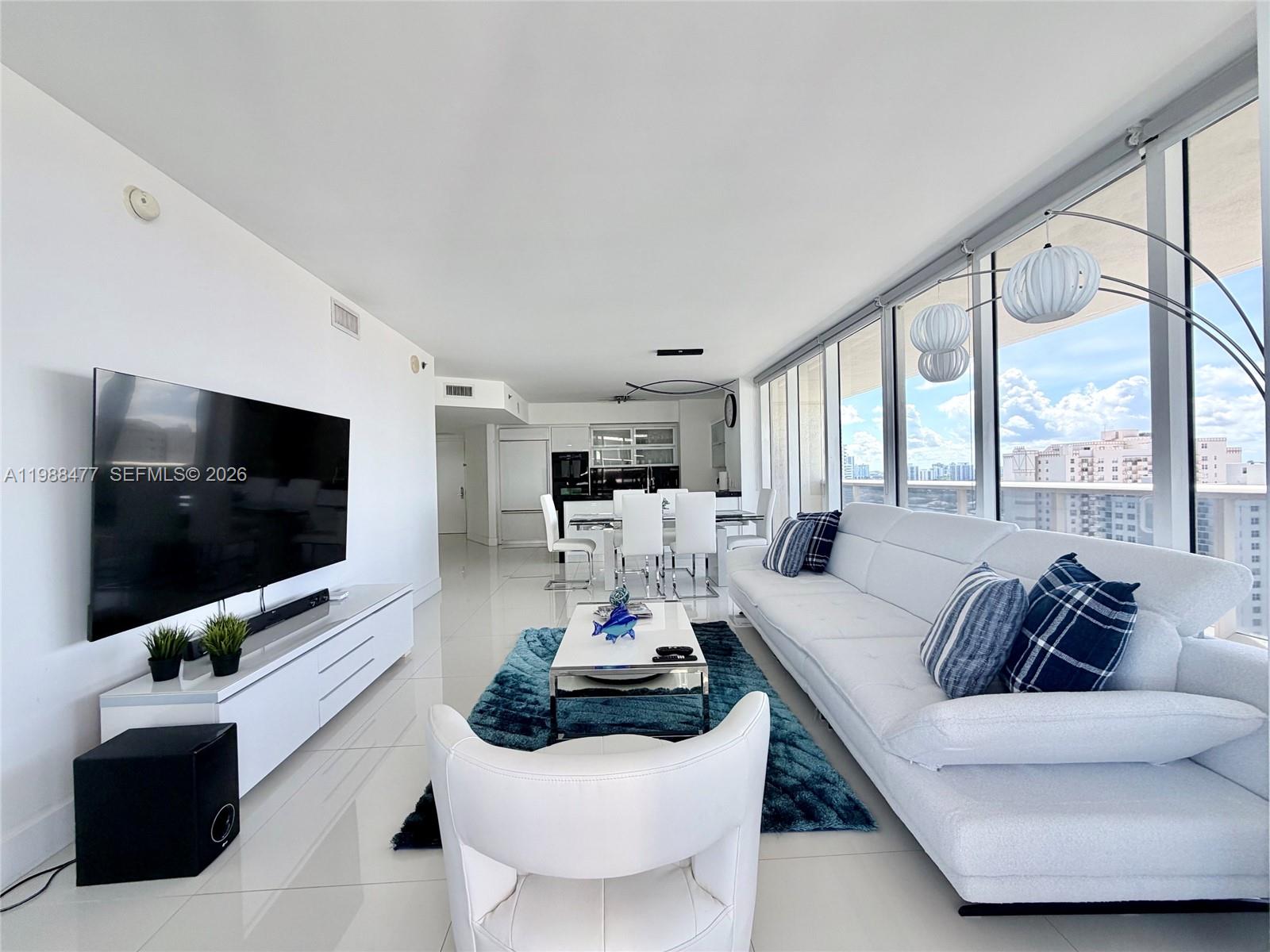 1830 S Ocean Drive 1808 Property Photo 6