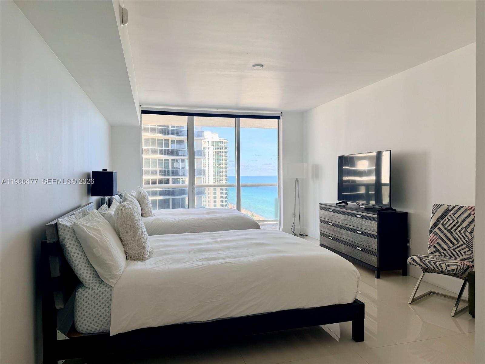 1830 S Ocean Drive 1808 Property Photo 15
