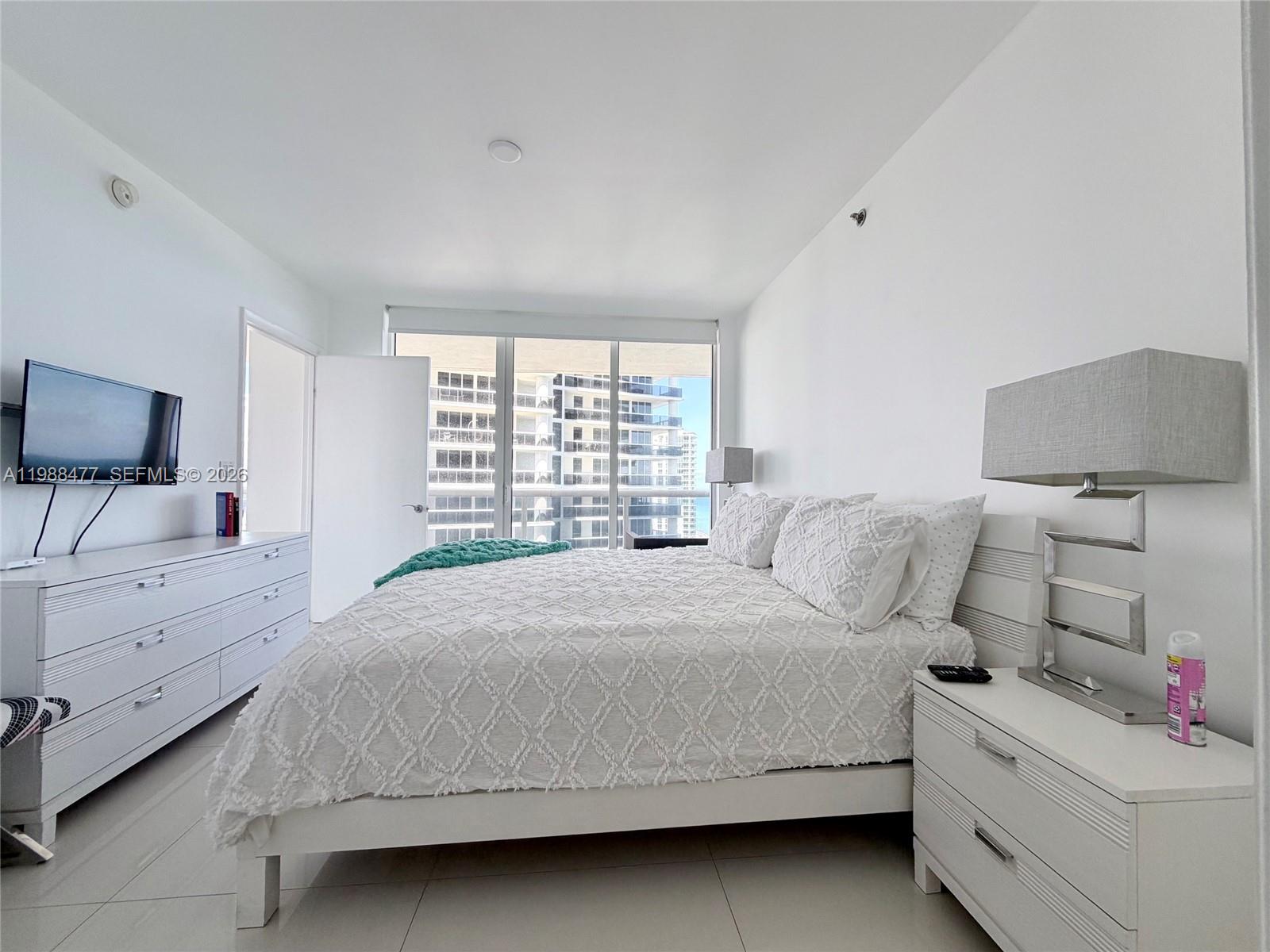 1830 S Ocean Drive 1808 Property Photo 20