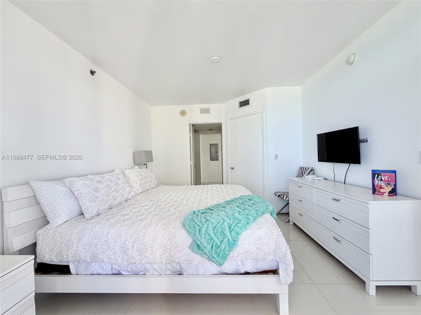 1830 S Ocean Drive 1808 Property Photo 21