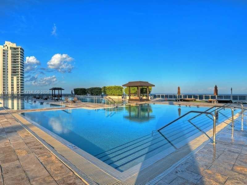 1830 S Ocean Drive 1808 Property Photo 26