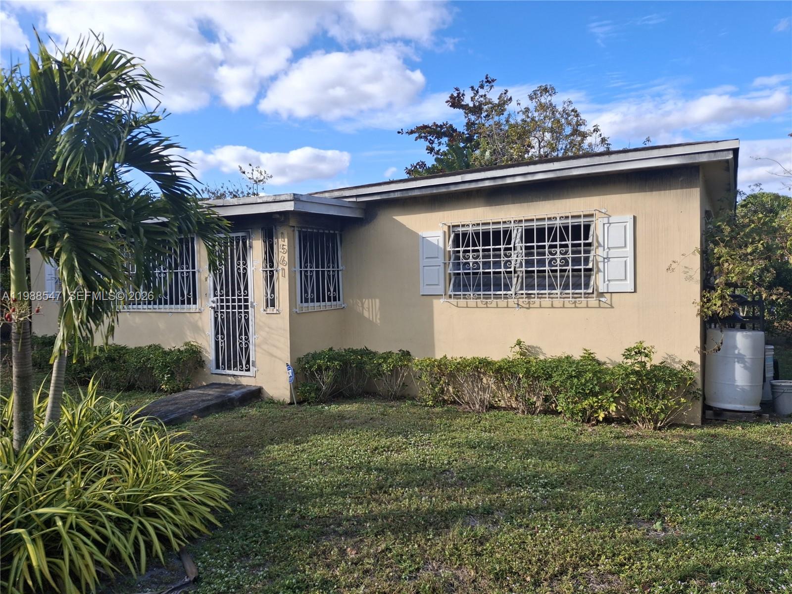 1561 Nw 131st Street Property Photo 3