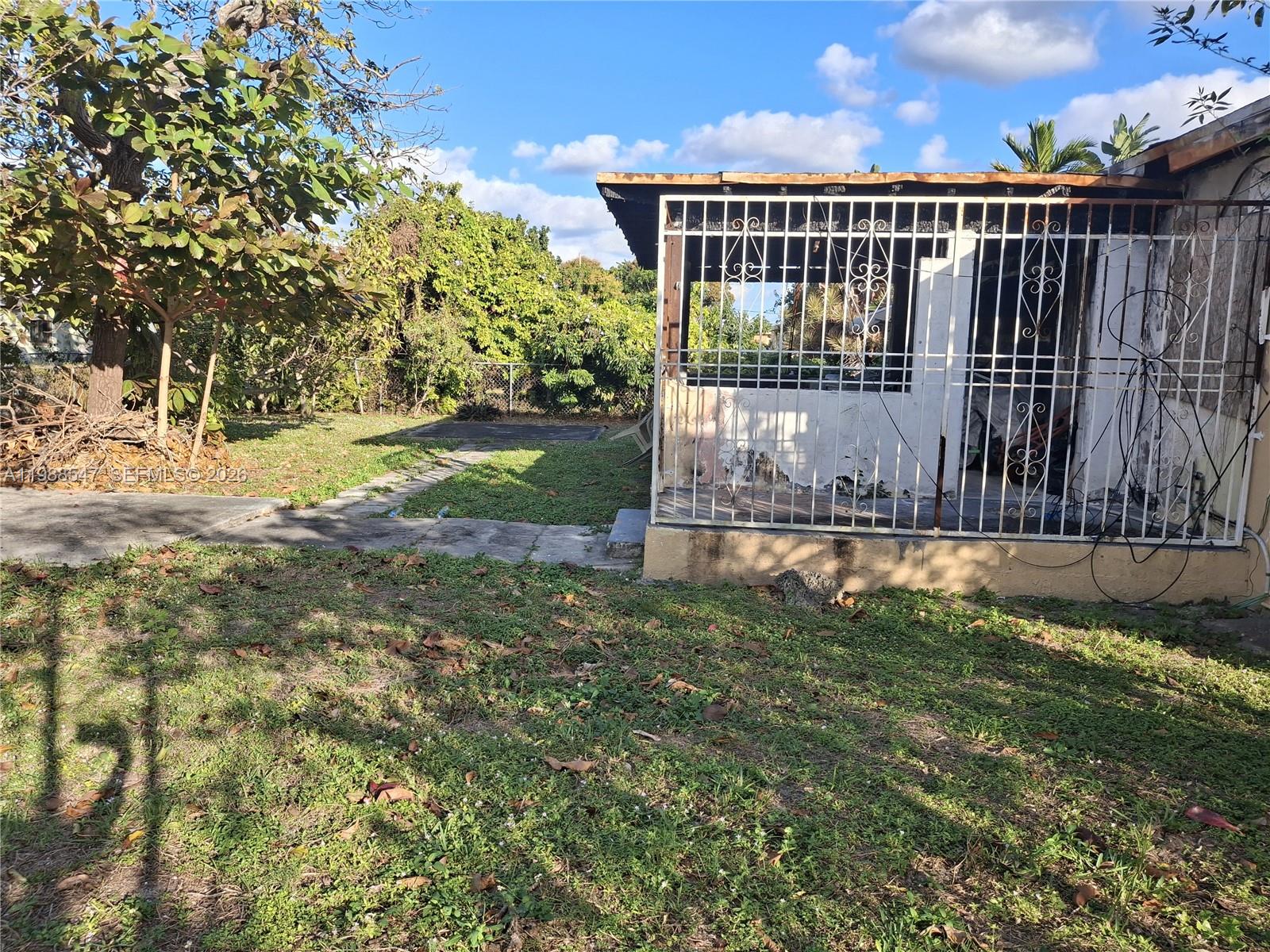 1561 Nw 131st Street Property Photo 24