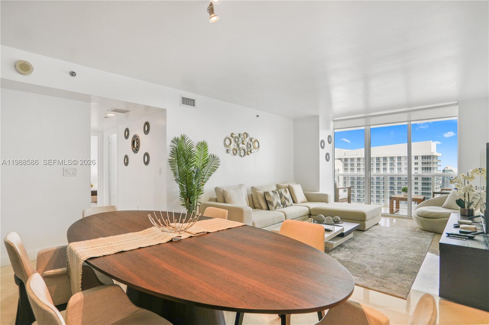 1830 S Ocean Drive 4511 Property Photo 8