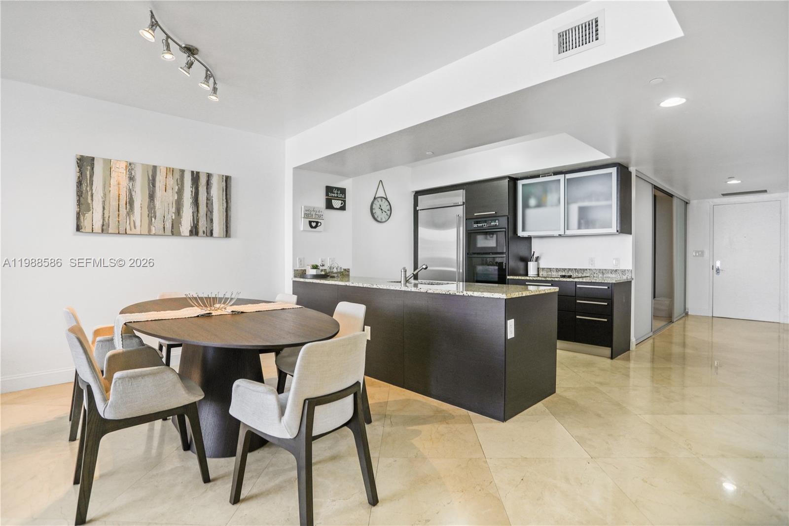 1830 S Ocean Drive 4511 Property Photo 12