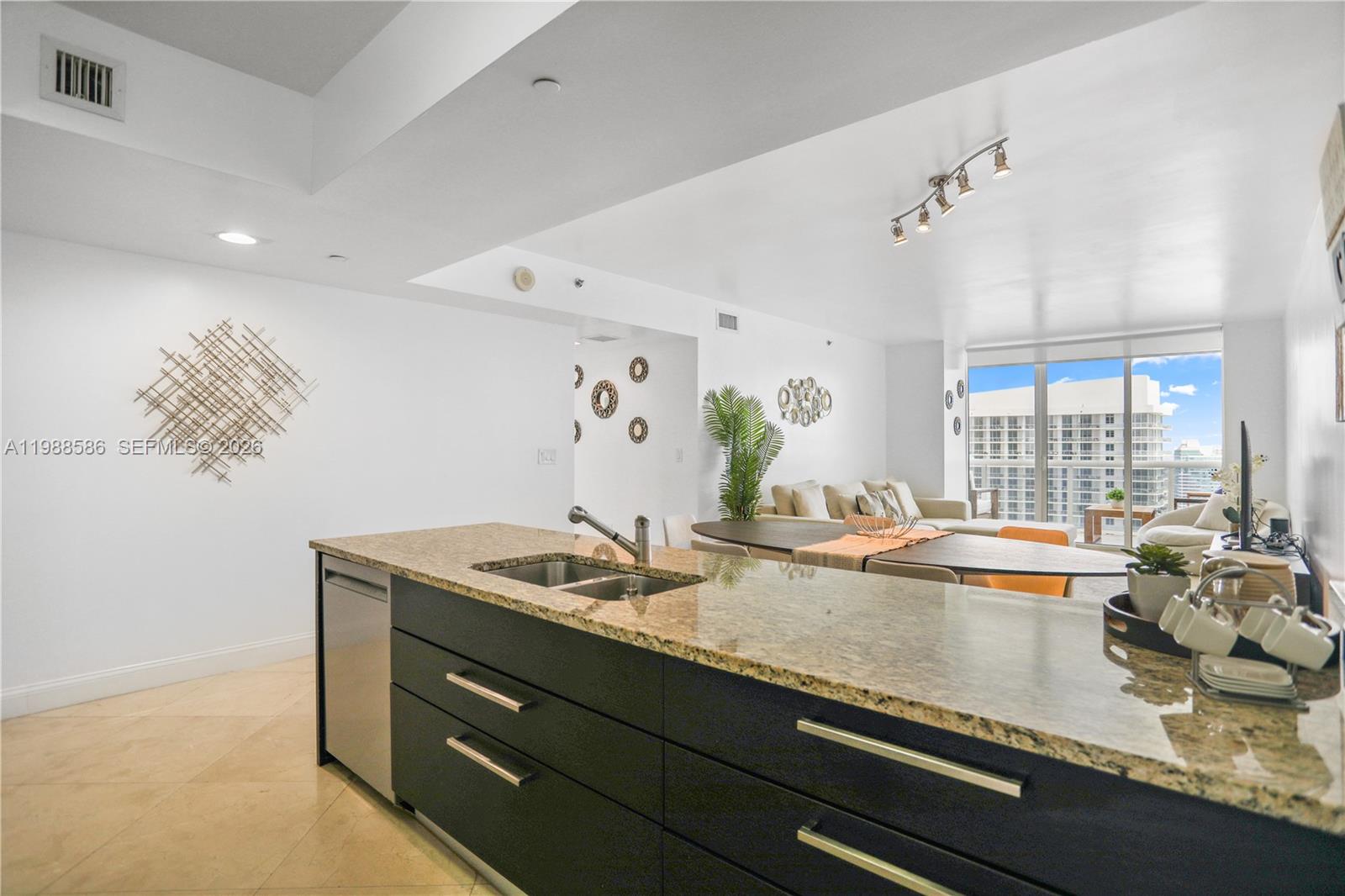 1830 S Ocean Drive 4511 Property Photo 38