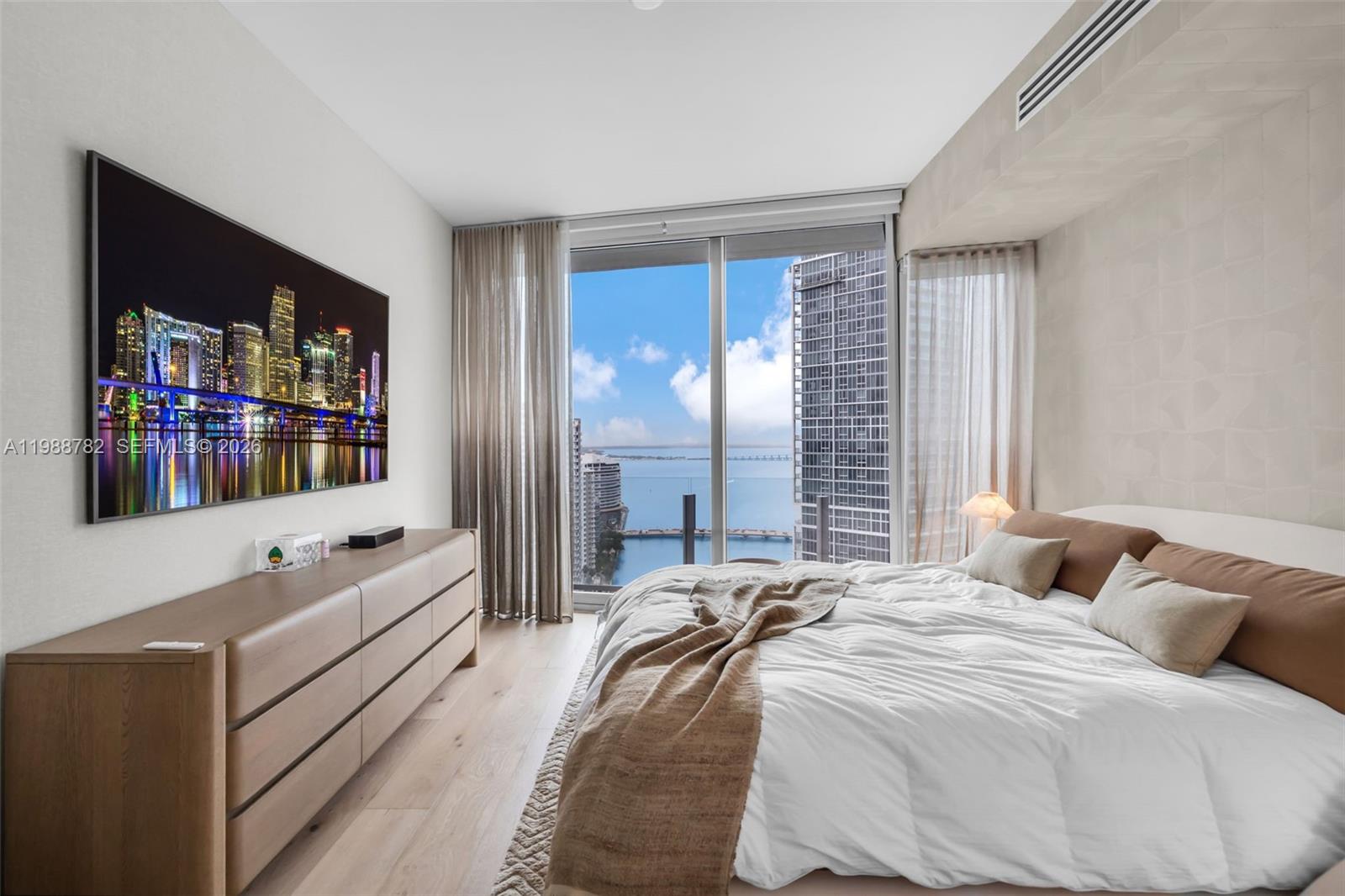 300 Biscayne Boulevard Way 2605w Property Photo 12
