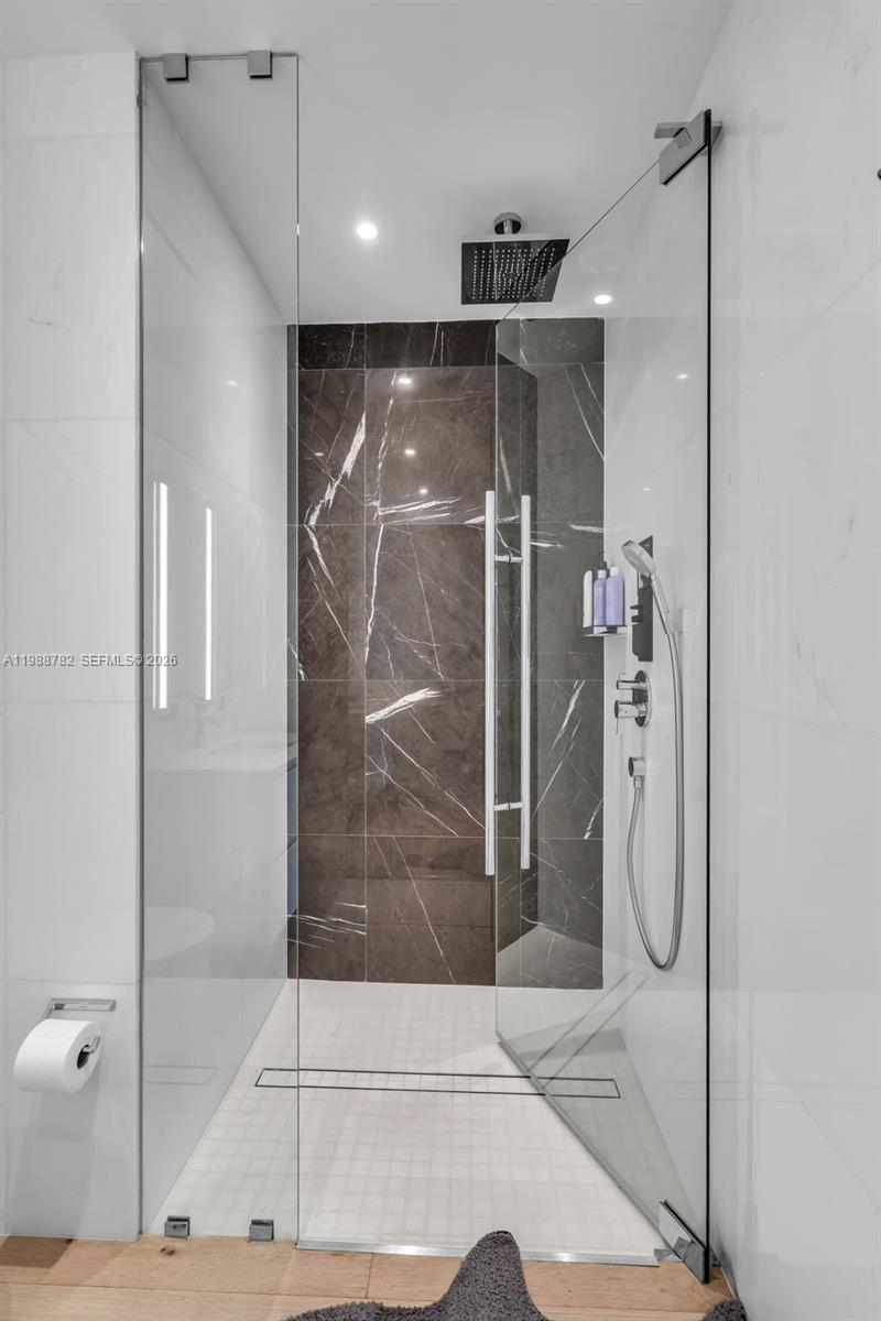 300 Biscayne Boulevard Way 2605w Property Photo 24
