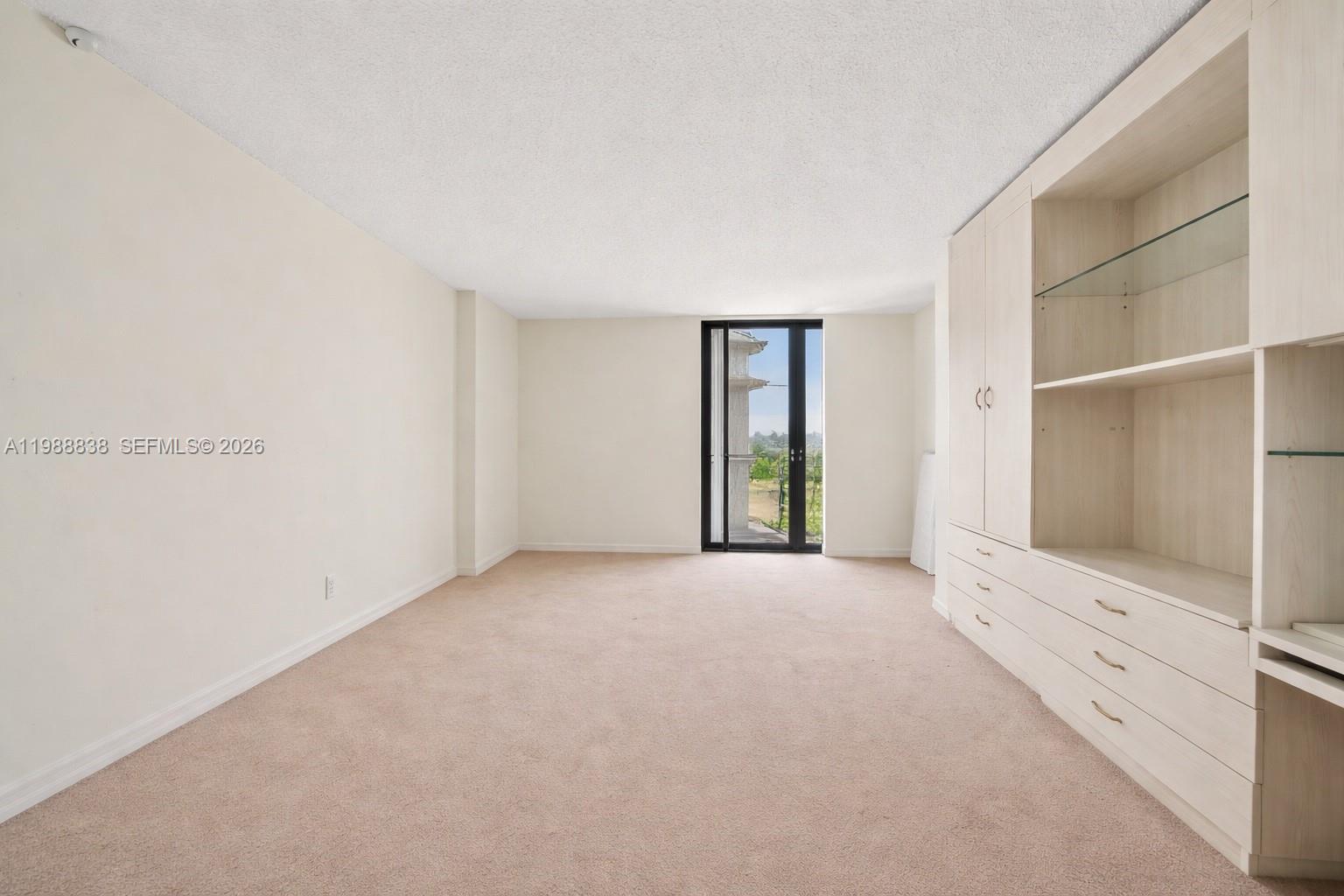 19667 Turnberry Way 6a Property Photo 24