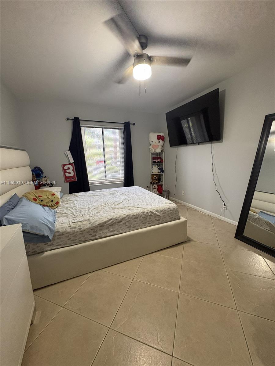 718 Sunny Pine Way D1 Property Photo 12