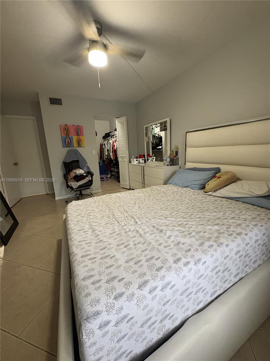 718 Sunny Pine Way D1 Property Photo 13