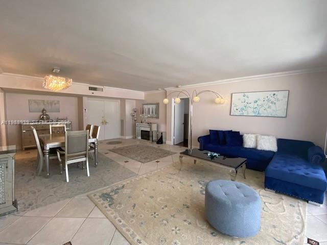 9 Island Avenue 2410 Property Photo 3