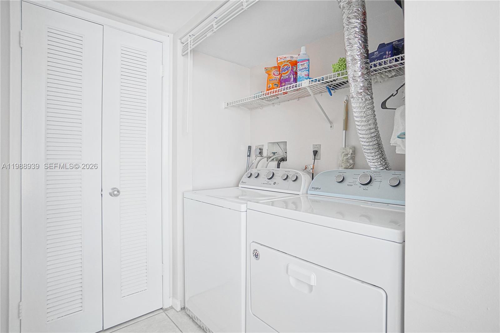 9 Island Avenue 2410 Property Photo 8