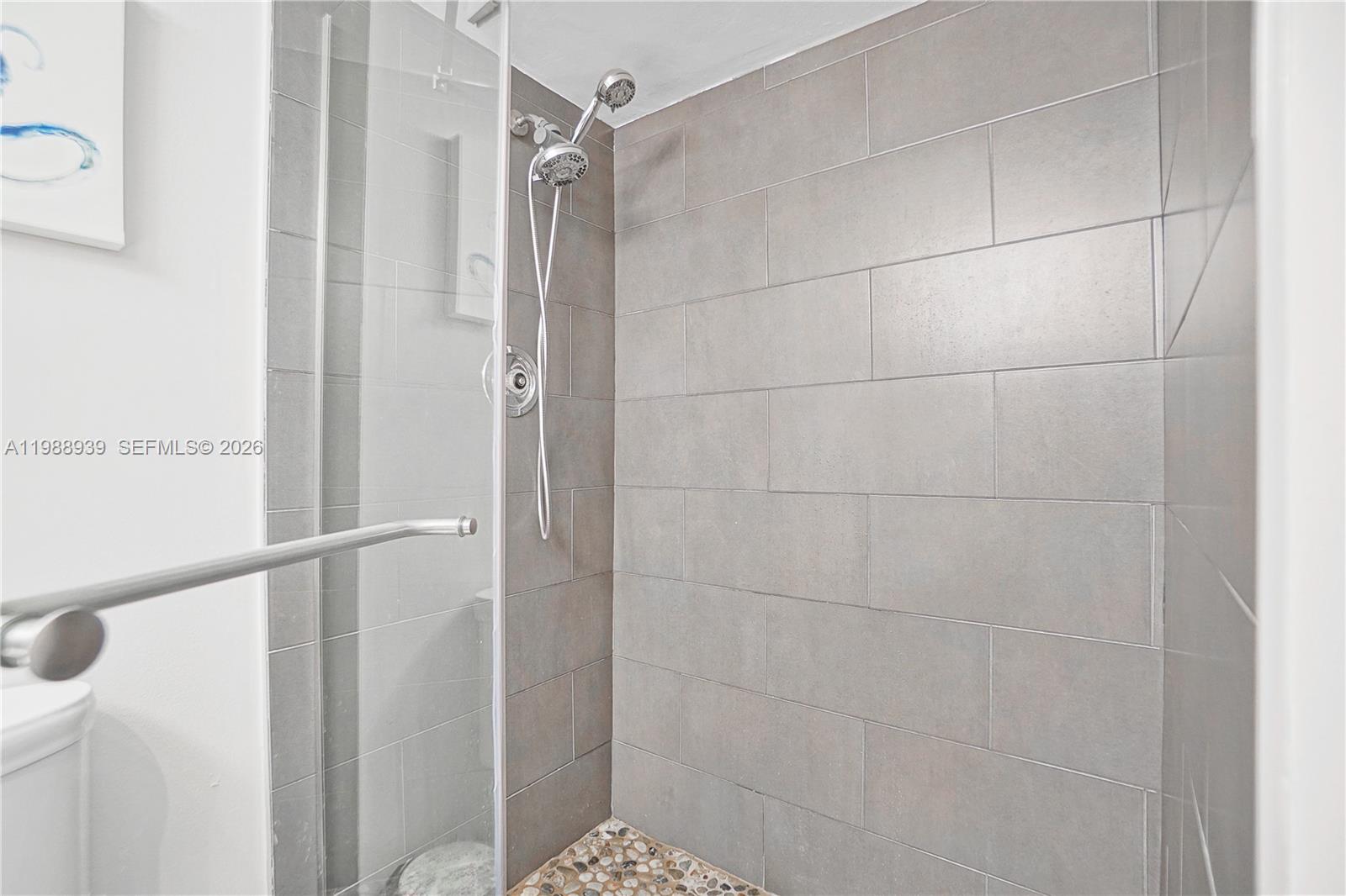 9 Island Avenue 2410 Property Photo 14