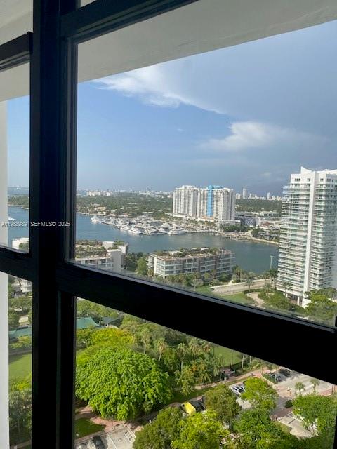 9 Island Avenue 2410 Property Photo 19