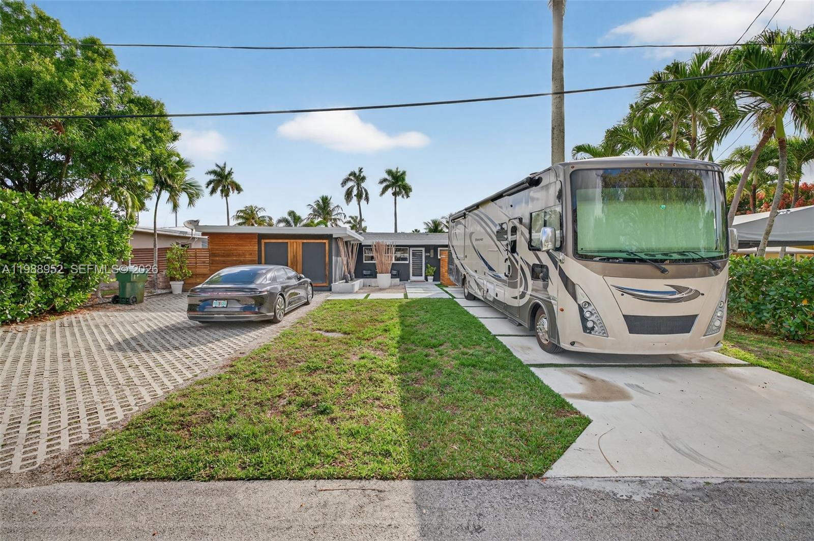 2436 Cat Cay Lane Property Photo 48