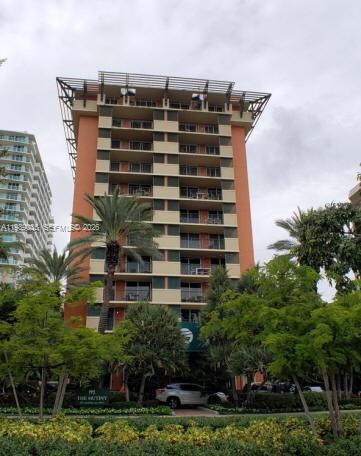 2951 S Bayshore Drive 417 Property Photo 17