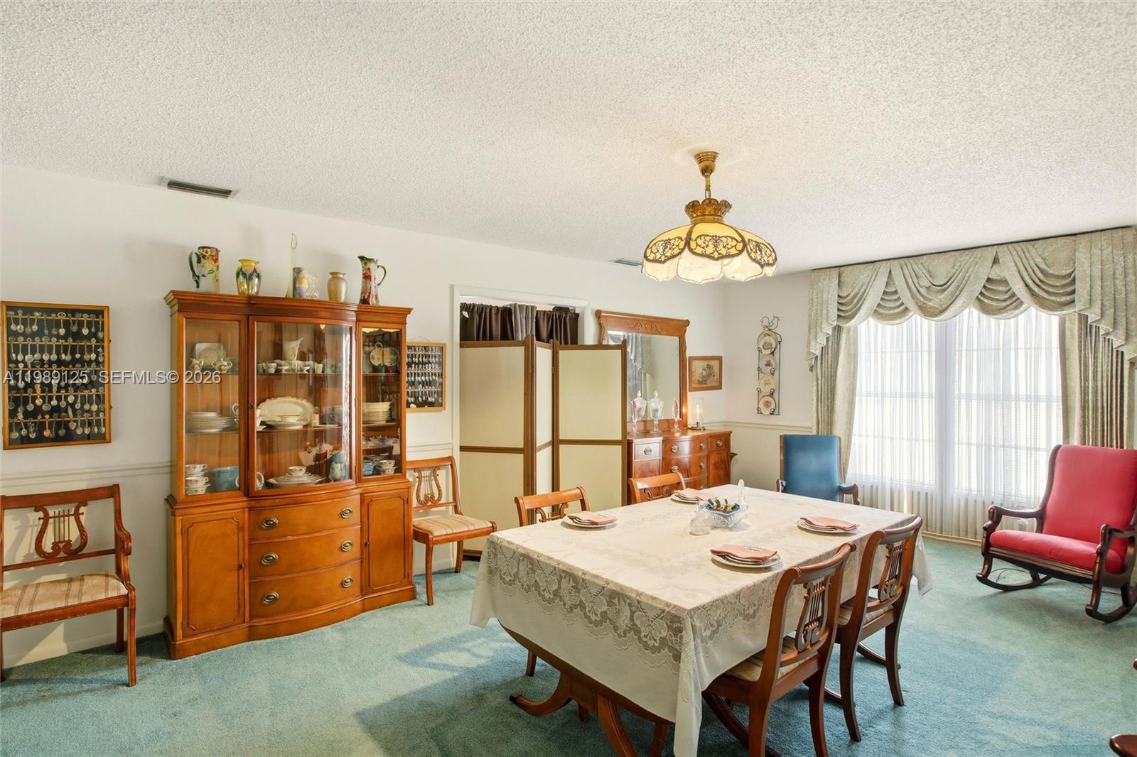 3903 Edison Avenue Property Photo 13