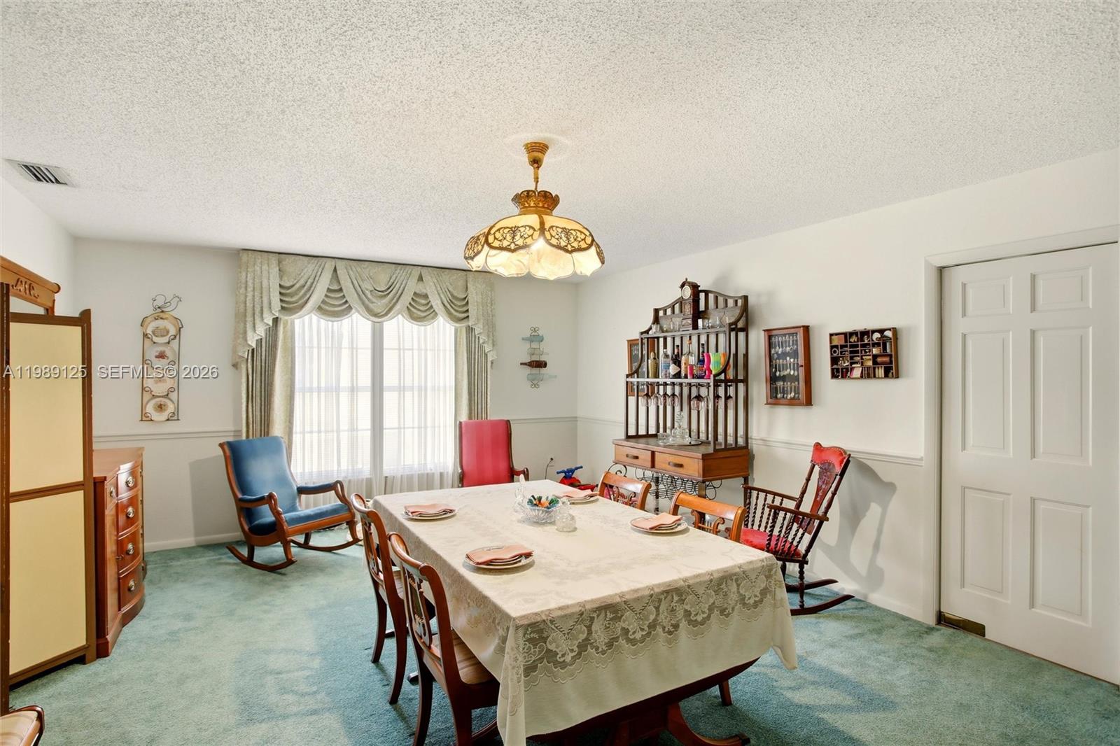 3903 Edison Avenue Property Photo 14