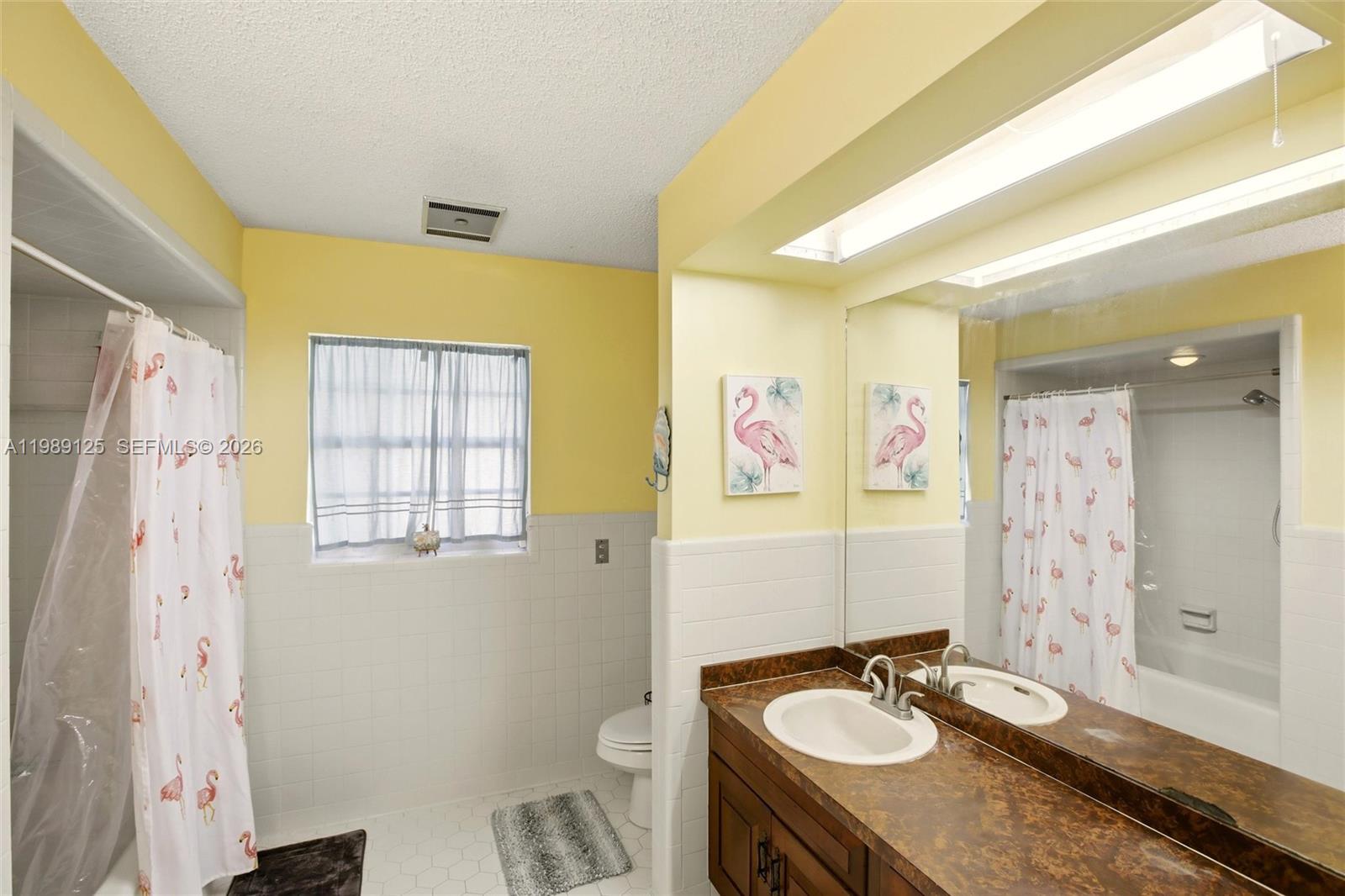 3903 Edison Avenue Property Photo 26