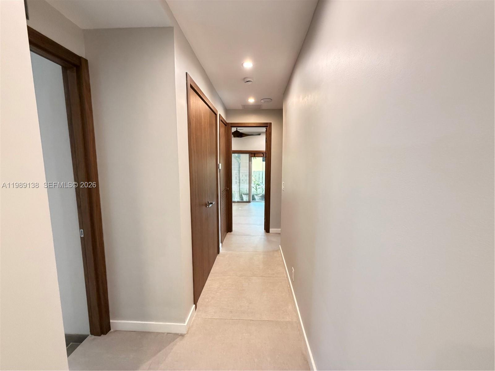 3200 Ne 165th Street Property Photo 16