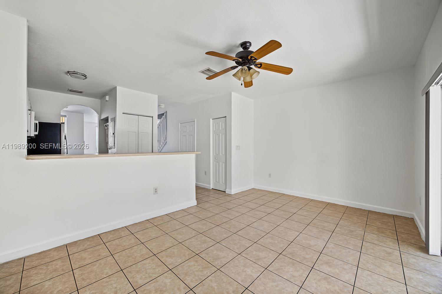 1490 Ne 33rd Avenue 104-13 Property Photo 19