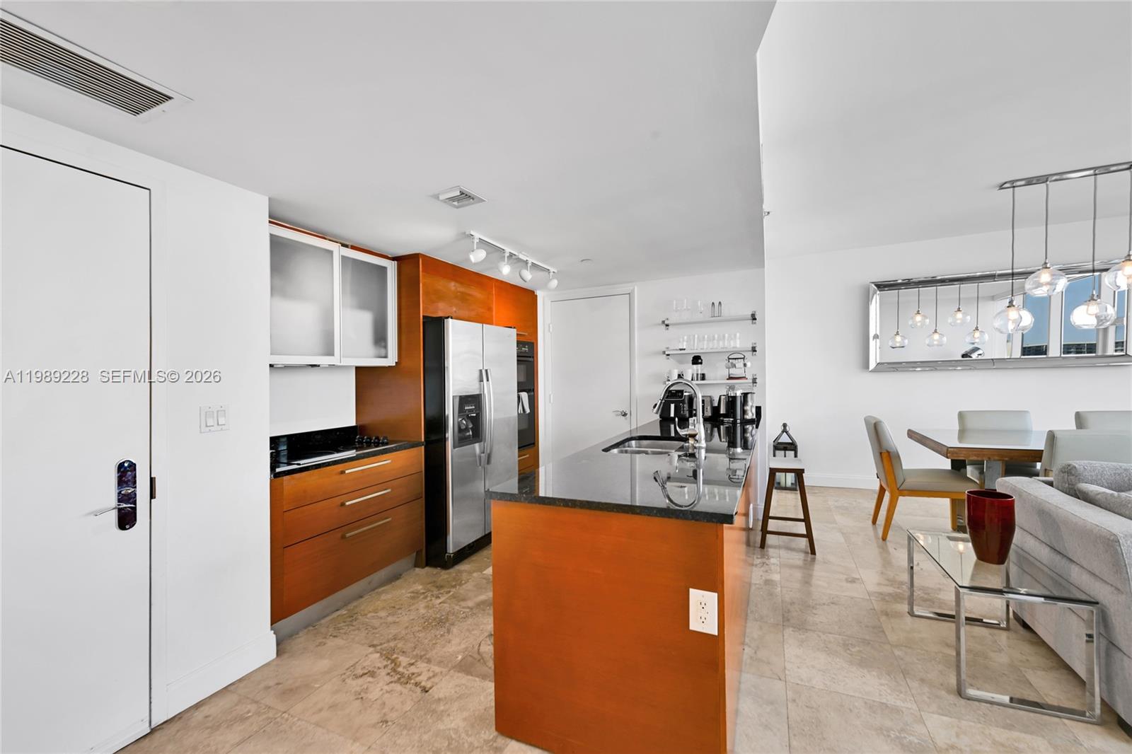 1830 S Ocean Drive 1707 Property Photo 10