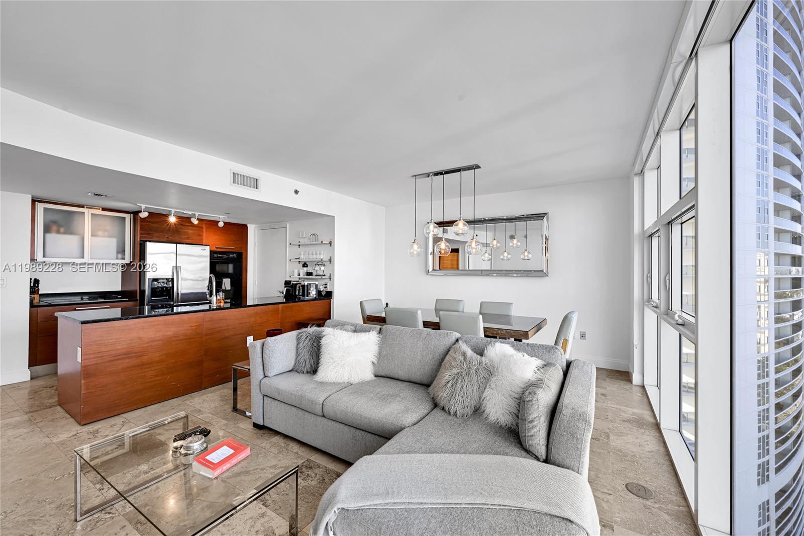 1830 S Ocean Drive 1707 Property Photo 12