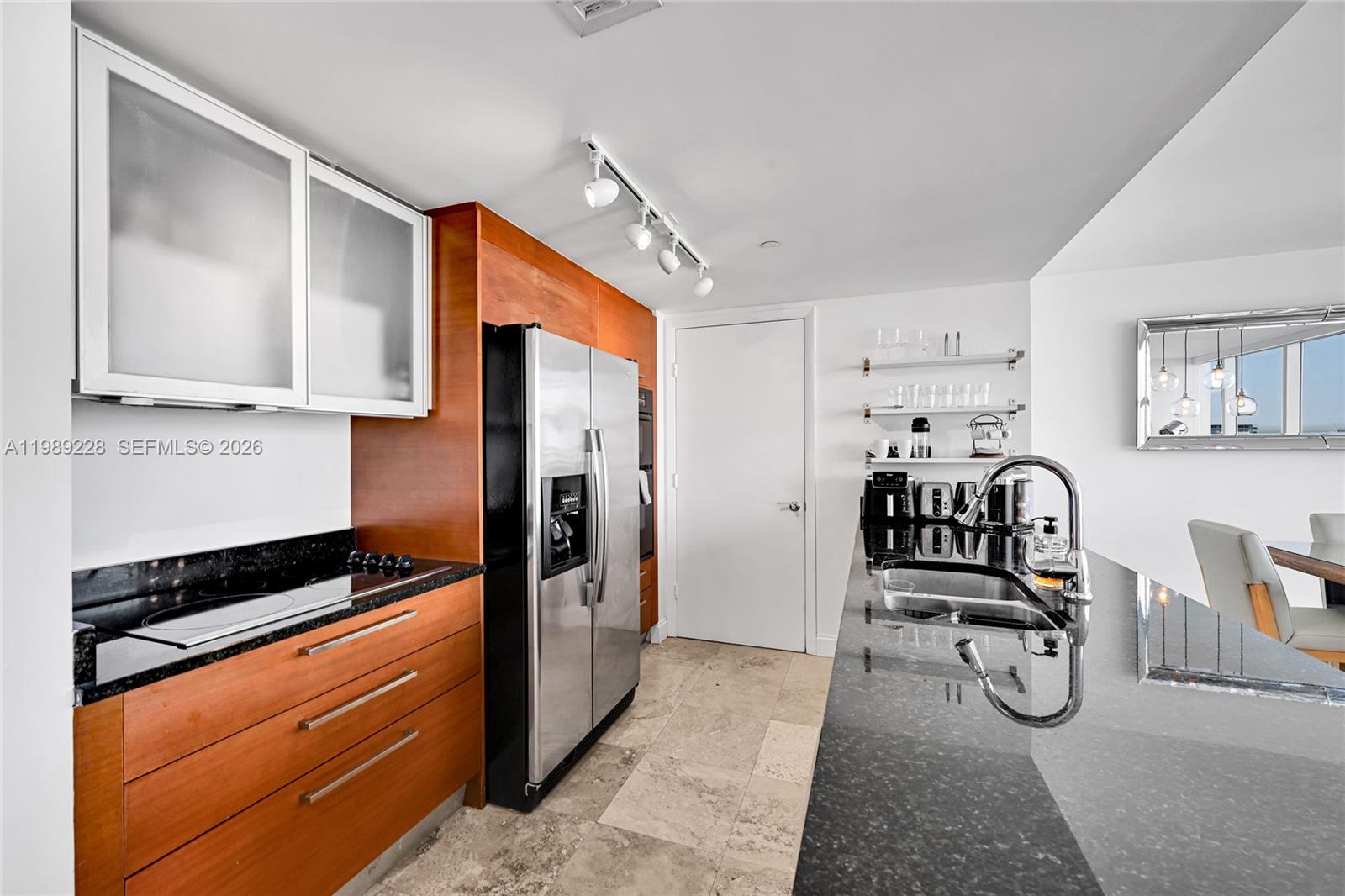 1830 S Ocean Drive 1707 Property Photo 13