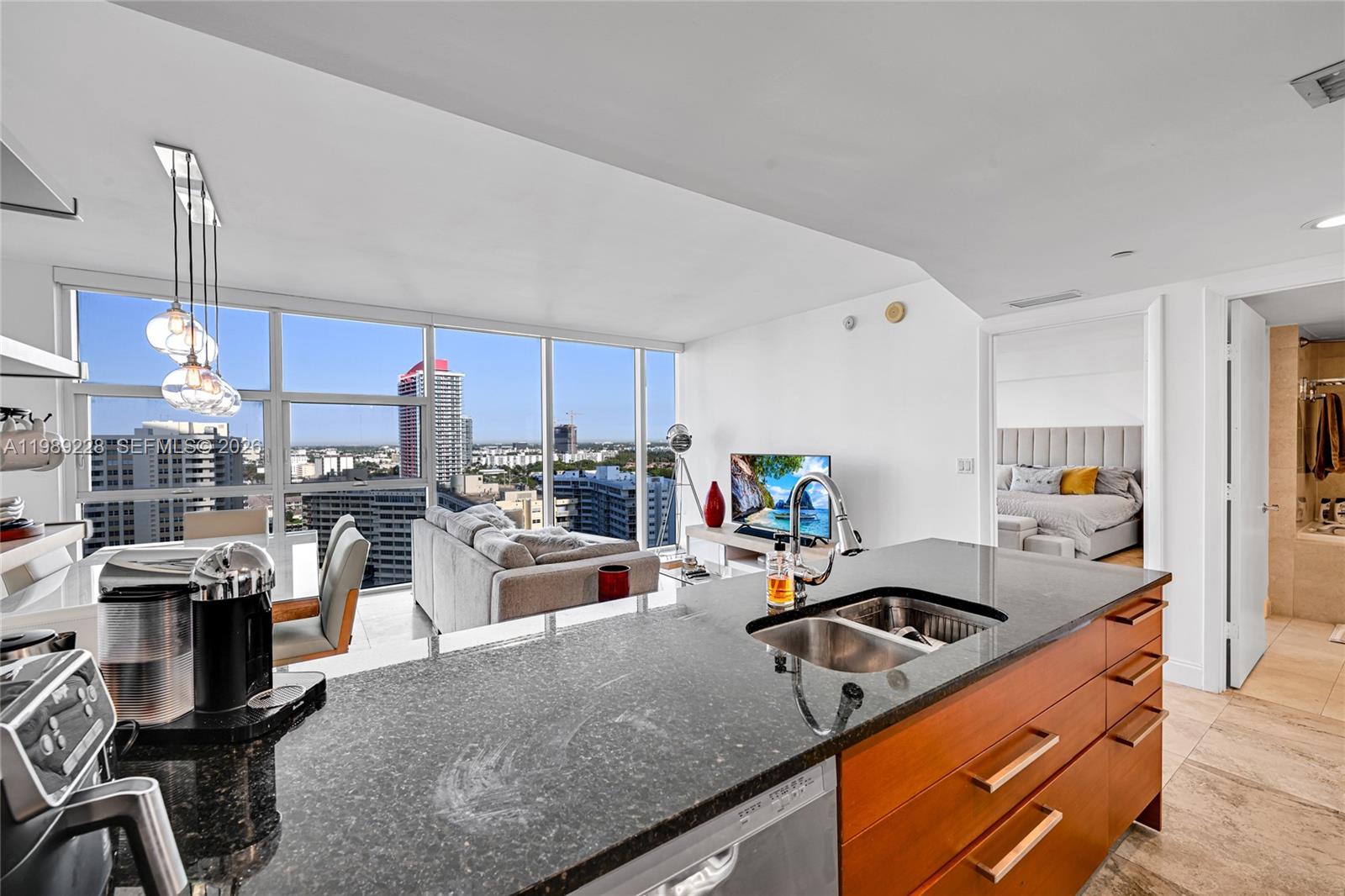 1830 S Ocean Drive 1707 Property Photo 15