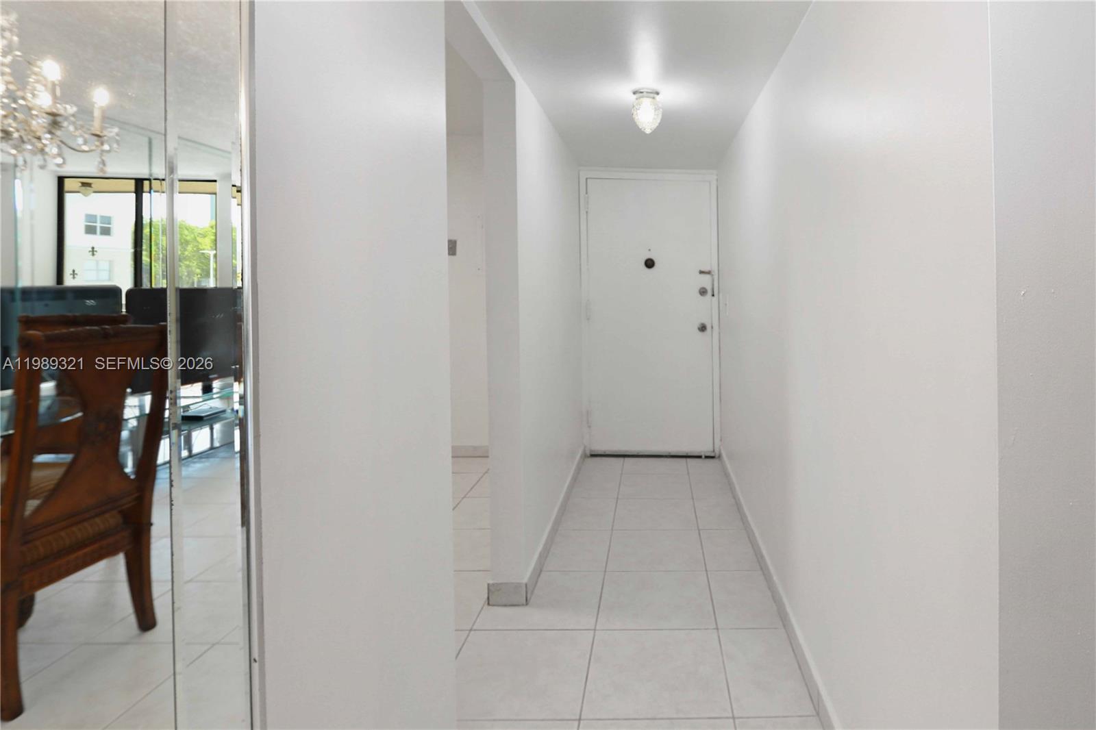 2821 N Miami Beach Boulevard 2k Property Photo 9