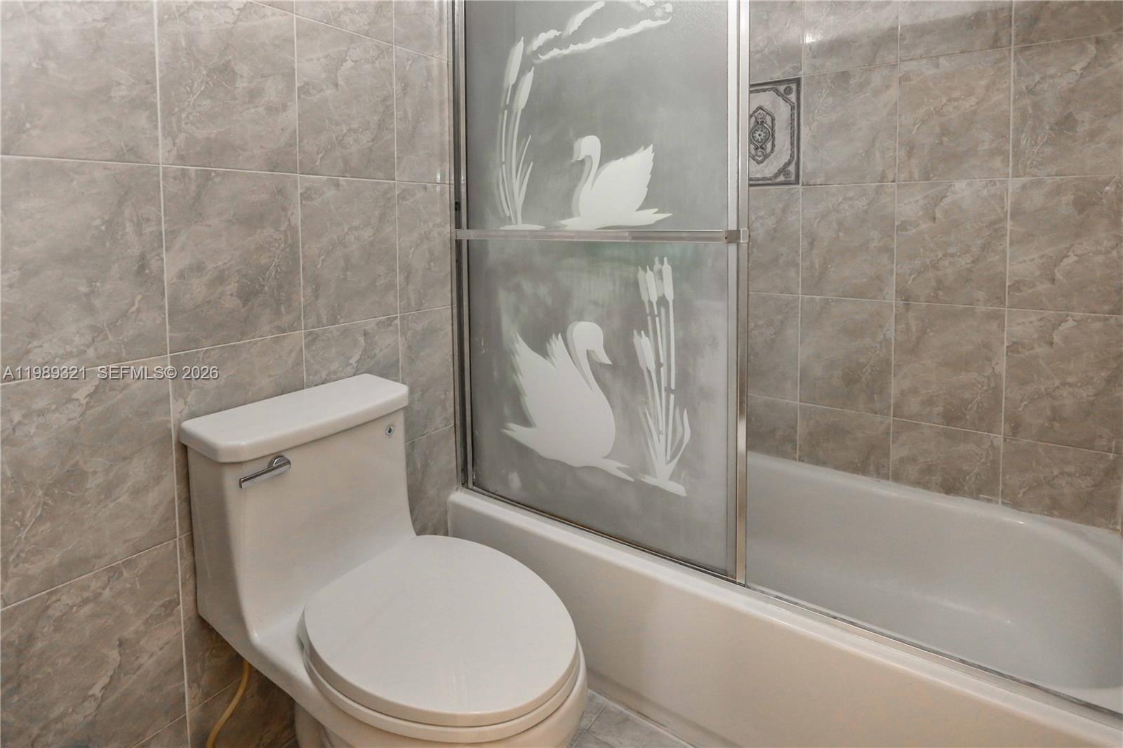 2821 N Miami Beach Boulevard 2k Property Photo 24