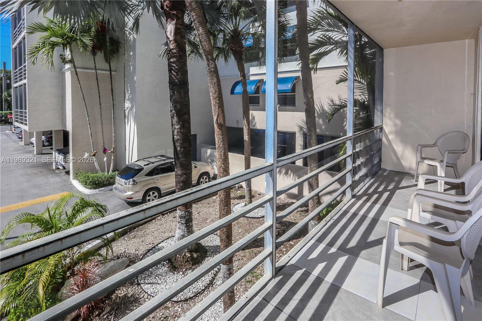 2821 N Miami Beach Boulevard 2k Property Photo 25