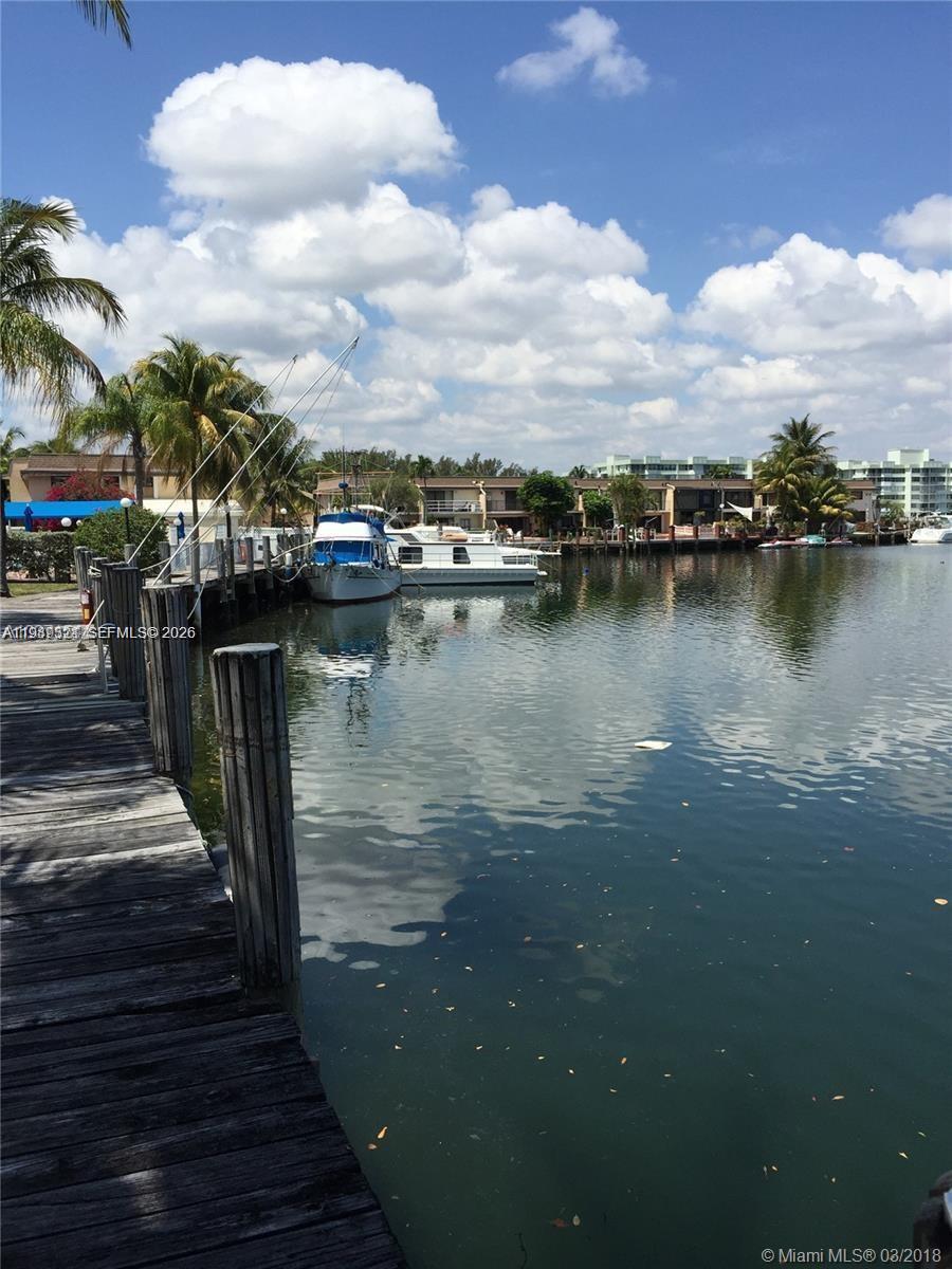 2821 N Miami Beach Boulevard 2k Property Photo 33