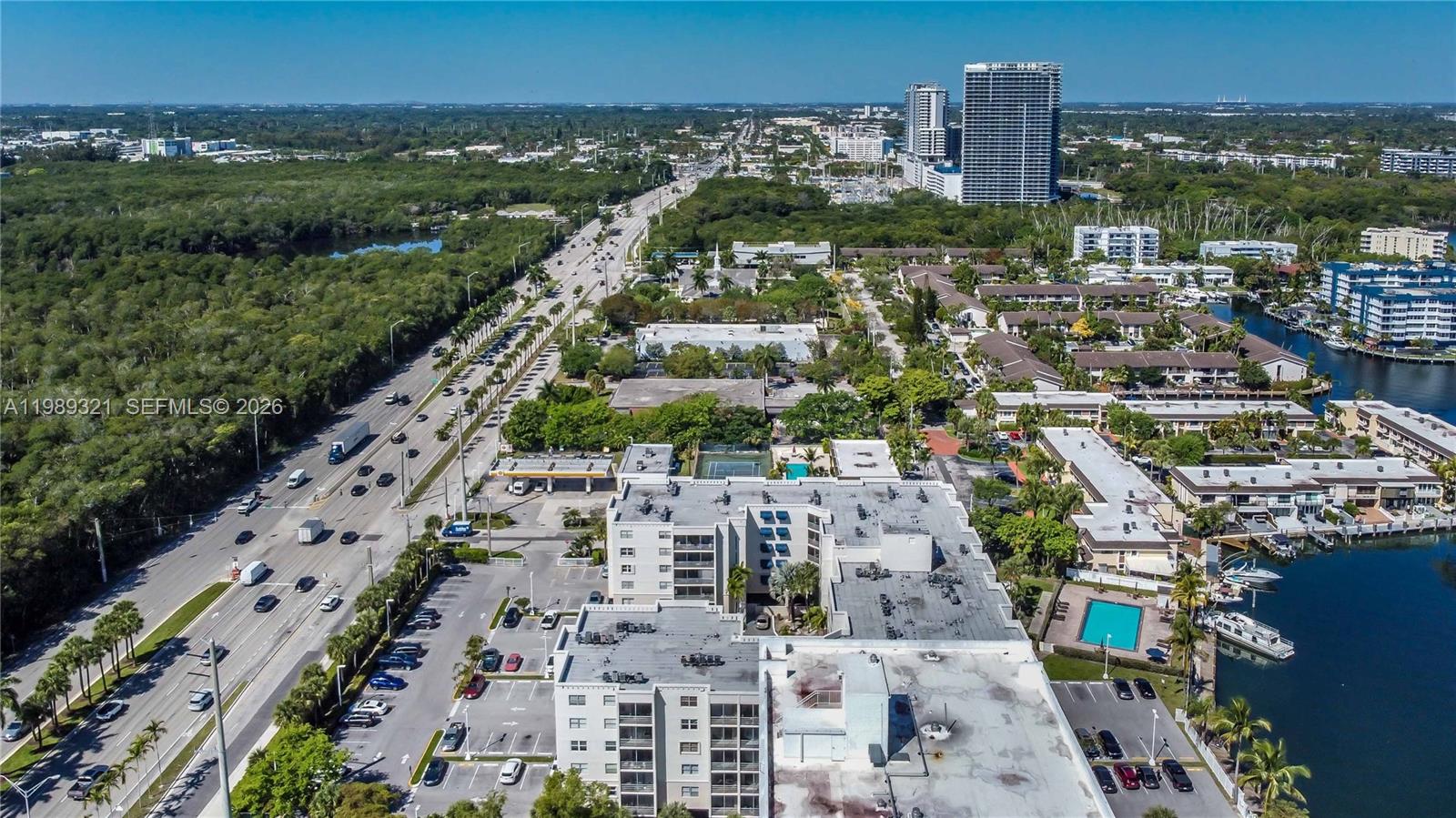 2821 N Miami Beach Boulevard 2k Property Photo 39