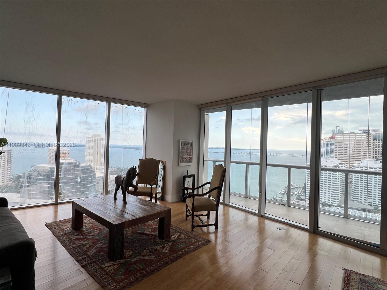 495 Brickell Avenue 2401 Property Photo 10