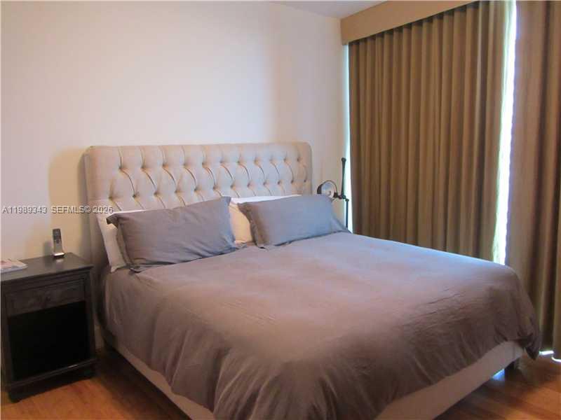 495 Brickell Avenue 2401 Property Photo 30