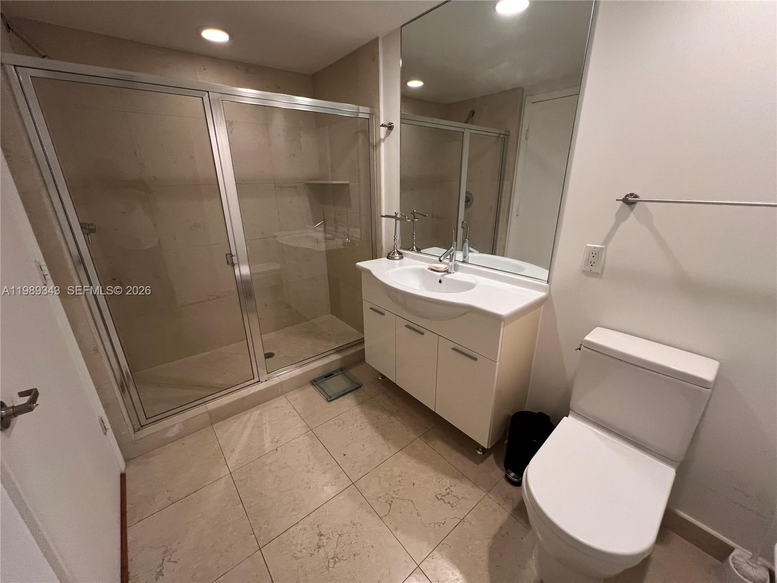 495 Brickell Avenue 2401 Property Photo 35