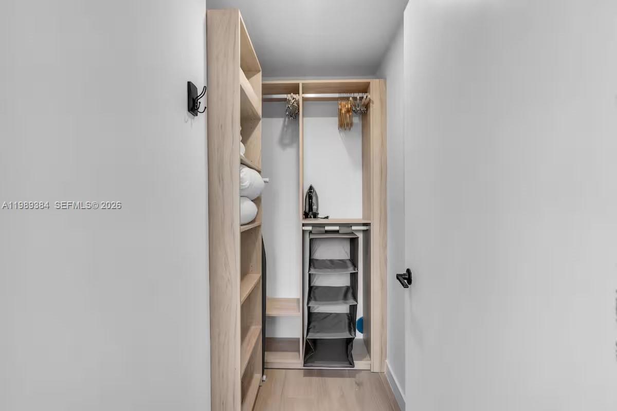 225 N Miami Avenue 202 Property Photo 13