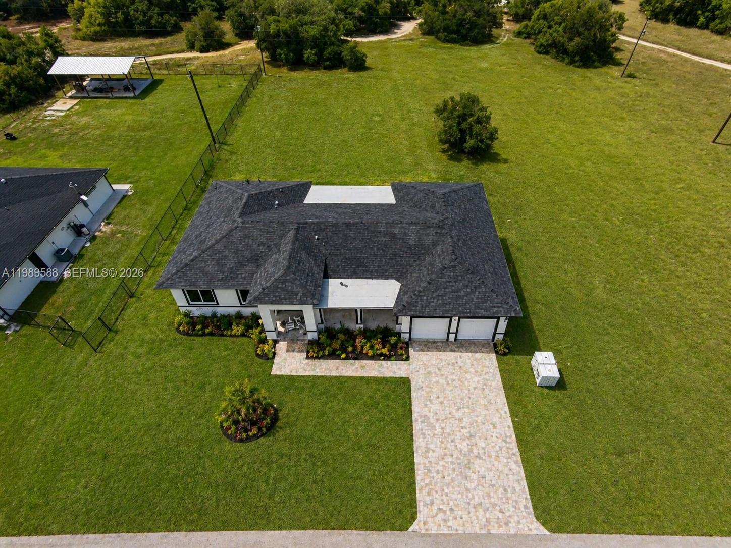 1715 Mcarthur Avenue Property Photo 38